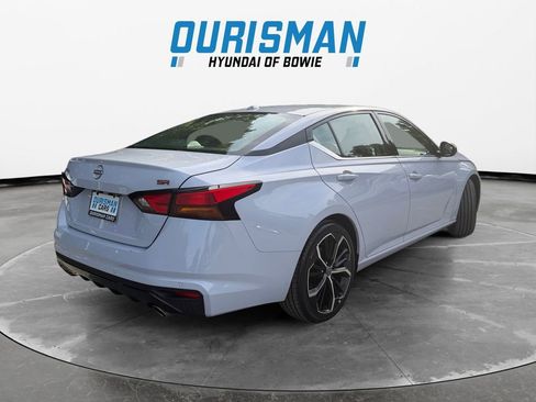 Used 2024 Nissan Altima 2.5 SR FWD image 6