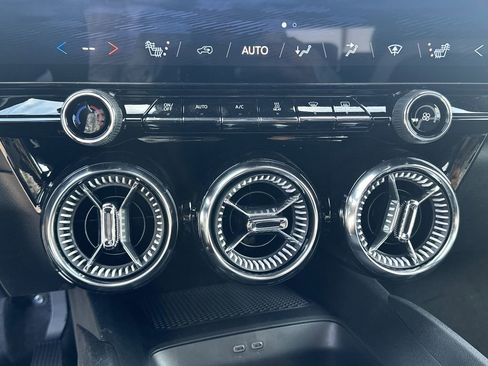 New 2026 Chevrolet Blazer EV LT image 9