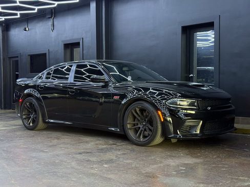 Used 2022 Dodge Charger Scat Pack RWD image 11