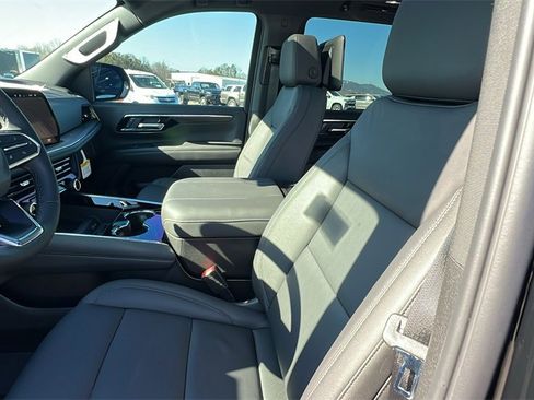 New 2026 Chevrolet Tahoe Z71 w/ Z71 Off-Road Package image 14