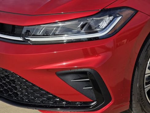 New 2026 Volkswagen Jetta Sport FWD image 7