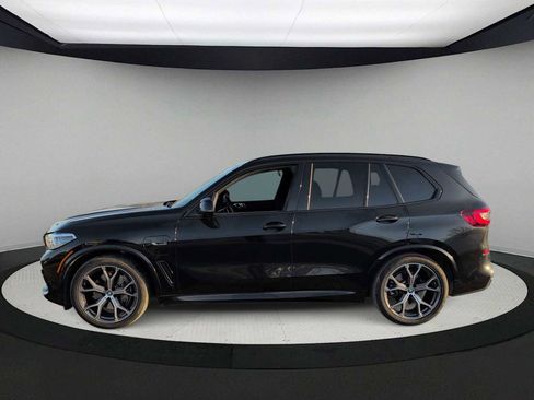 Certified 2023 BMW X5 xDrive45e w/ Executive Package image 5