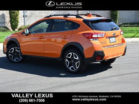 Used 2019 Subaru Crosstrek 2.0i Limited w/ Moonroof Package w/Navigation image 4