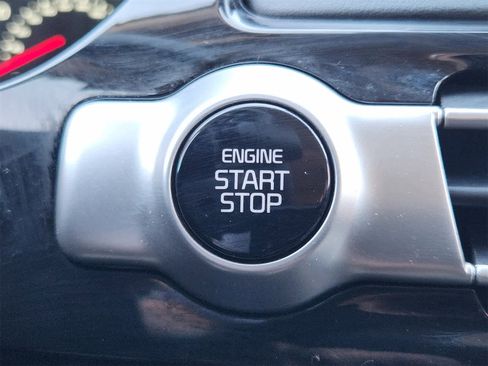 Certified 2023 Kia Seltos SX w/ SX Sunroof Package image 20