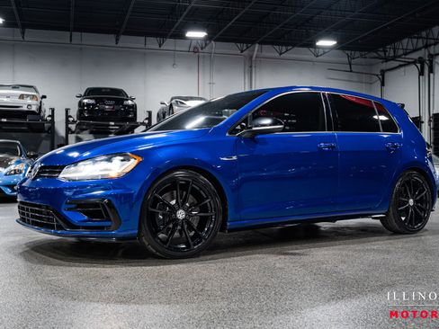 Used 2019 Volkswagen Golf R 4-Door image 1
