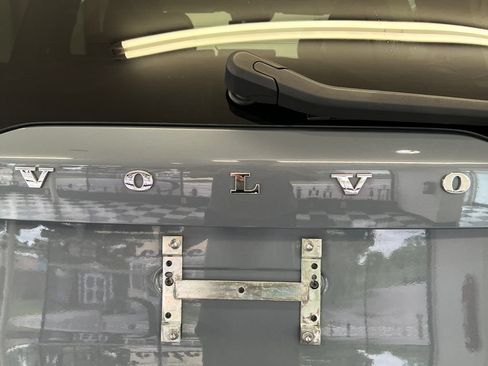 Used 2022 Volvo XC90 T5 Momentum w/ Climate Package AWD/4WD image 10