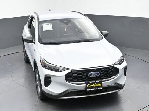 Used 2025 Ford Escape ST-Line image 46