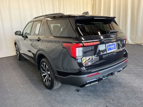 Used 2025 Ford Explorer ST-Line AWD/4WD image 26