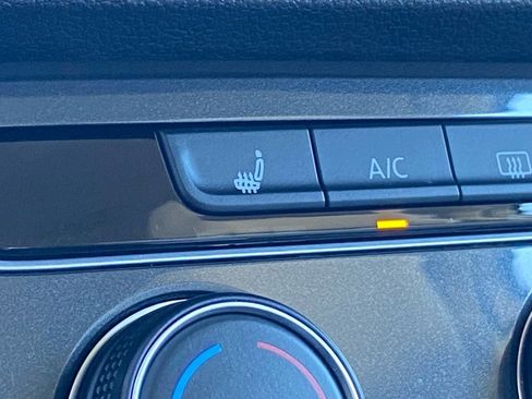 Certified 2024 Volkswagen Tiguan S image 16