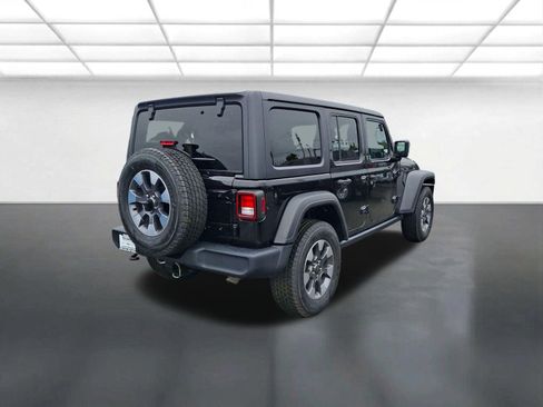 Used 2020 Jeep Wrangler Unlimited Sport AWD/4WD image 3