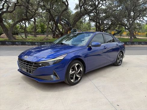 Used 2023 Hyundai Elantra Limited FWD image 1