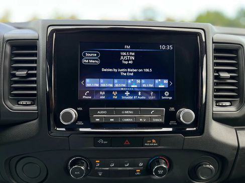 Used 2024 Nissan Frontier S w/ S Utility Package image 26