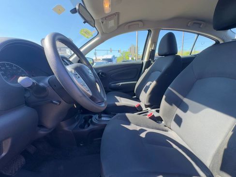 Used 2018 Nissan Versa S Plus FWD image 10