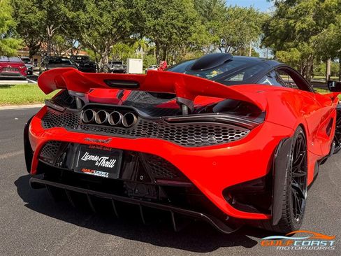 Used 2021 McLaren 765LT RWD image 49