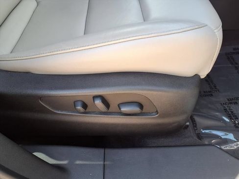 Used 2019 Cadillac XT4 Premium Luxury w/ Driver Awareness Package FWD image 10