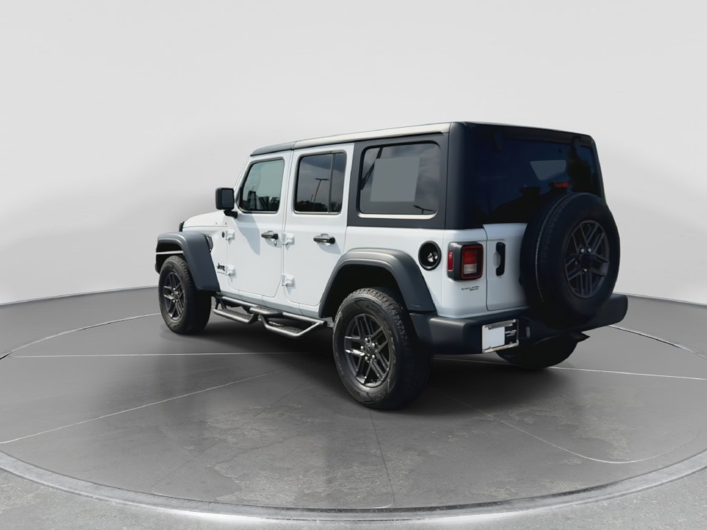 Used 2024 Jeep Wrangler Unlimited Sport AWD/4WD image 6