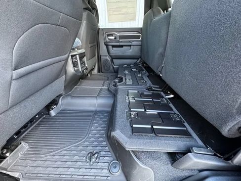 New 2026 RAM 2500 Big Horn AWD/4WD image 33