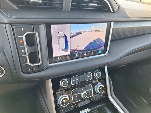 Used 2021 GMC Yukon Denali w/ Denali Ultimate Package image 24