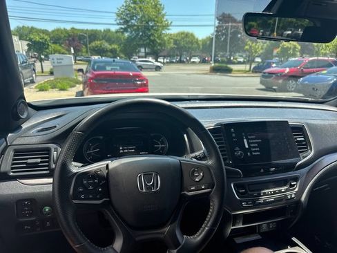 Used 2022 Honda Passport EX-L image 12