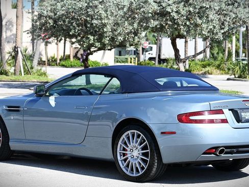 Used 2005 Aston Martin DB9 Volante image 7