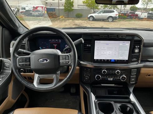 Used 2024 Ford F250 Lariat AWD/4WD image 15