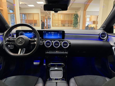 Certified 2025 Mercedes-Benz CLA 250 image 10
