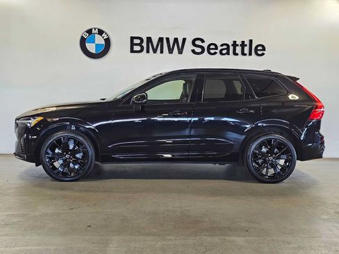 Used 2024 Volvo XC60 B5 Ultimate w/ Protection Package Premier AWD/4WD image 3