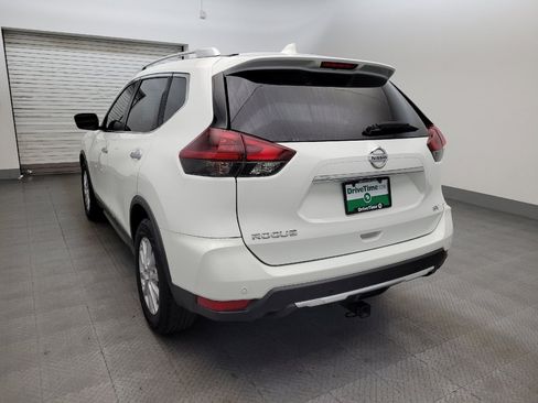 Used 2020 Nissan Rogue SV FWD image 5