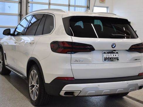 Used 2026 BMW X5 xDrive40i AWD/4WD image 10
