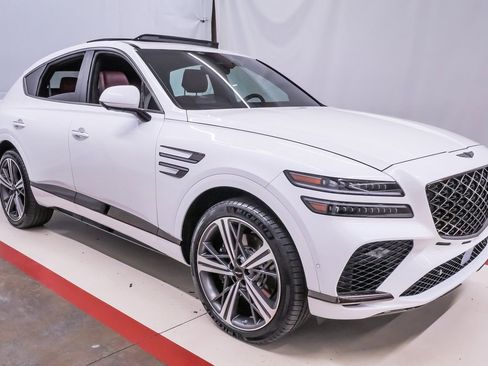 Certified 2025 Genesis GV80 3.5T e-SC image 5