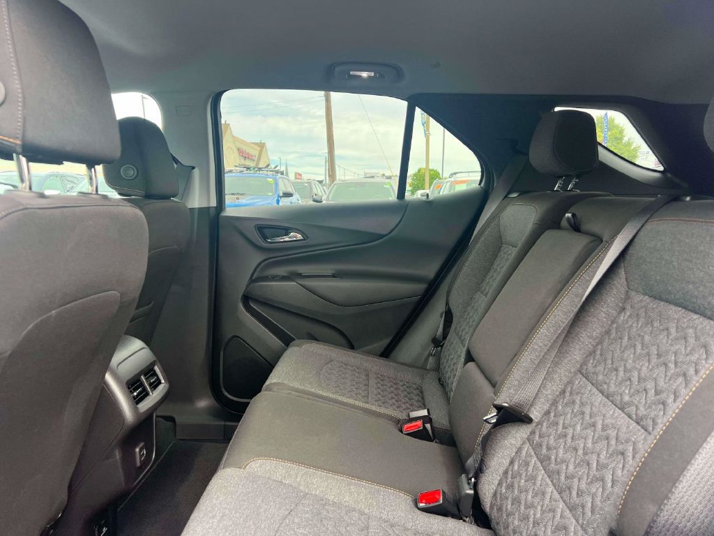Used 2024 Chevrolet Equinox LT FWD image 13