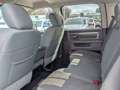 Used 2016 RAM 1500 Classic SLT w/ Luxury Group AWD/4WD image 30