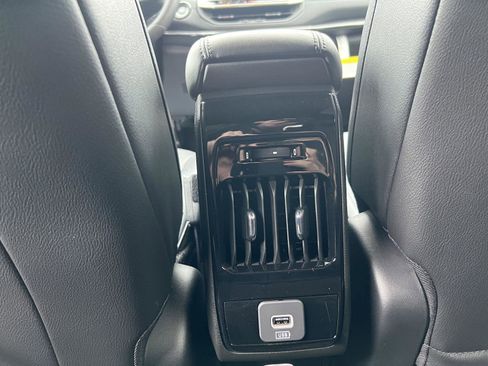 New 2026 Jeep Compass Latitude image 29