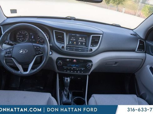 Used 2018 Hyundai Tucson Value w/ Cargo Package AWD/4WD image 4