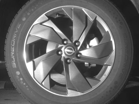 Used 2025 Nissan Rogue SV image 13