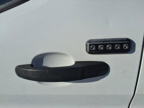 Used 2017 Ford Transit 250 130 Low Roof image 17