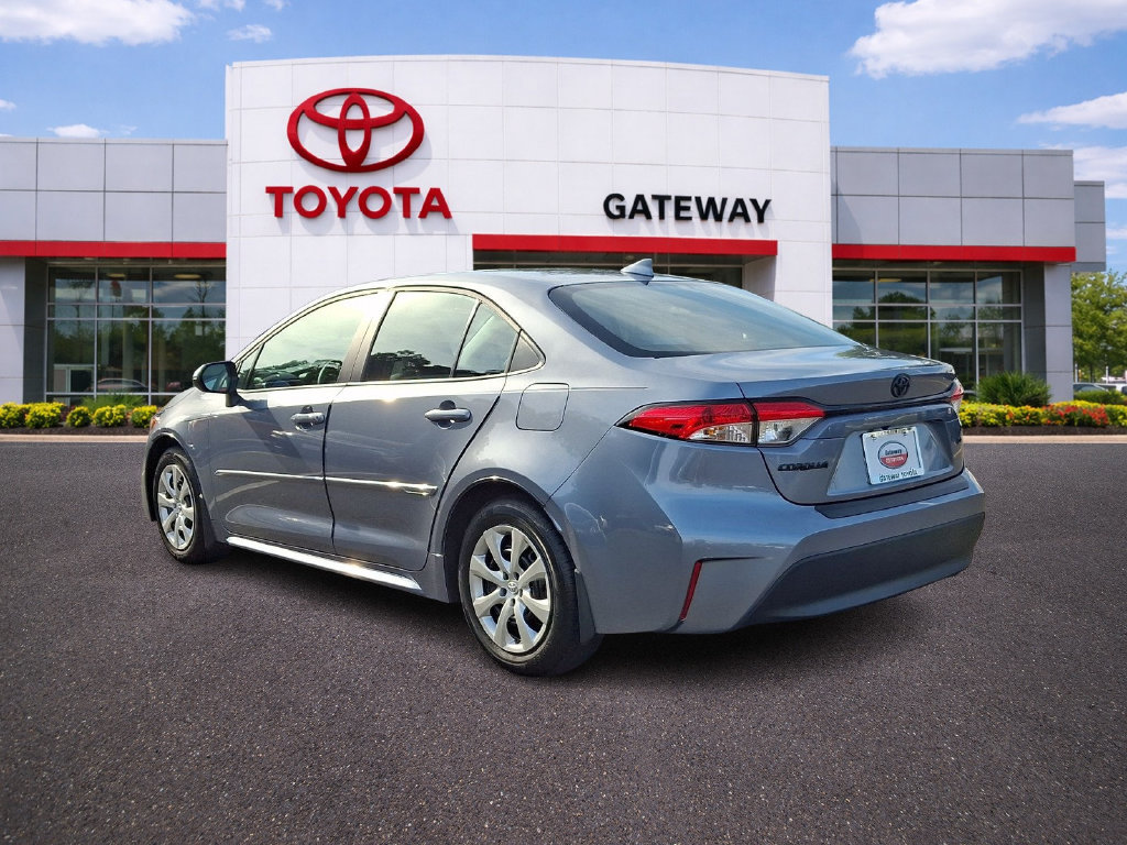 Certified 2025 Toyota Corolla LE FWD image 6