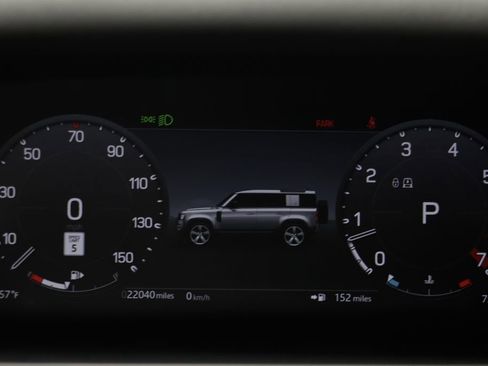 Used 2024 Land Rover Defender 110 X-Dynamic SE AWD/4WD image 8