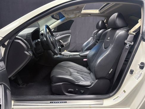 Used 2012 INFINITI G37 x Coupe w/ Premium Pkg AWD/4WD image 27