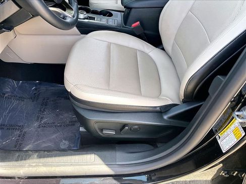 Used 2022 Ford Escape SEL AWD/4WD image 32