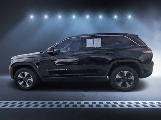 Used 2024 Jeep Grand Cherokee Limited 4xe AWD/4WD image 7