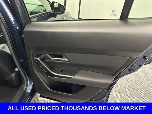 Used 2025 MAZDA CX-50 AWD 2.5 Hybrid w/ Premium Pkg image 17