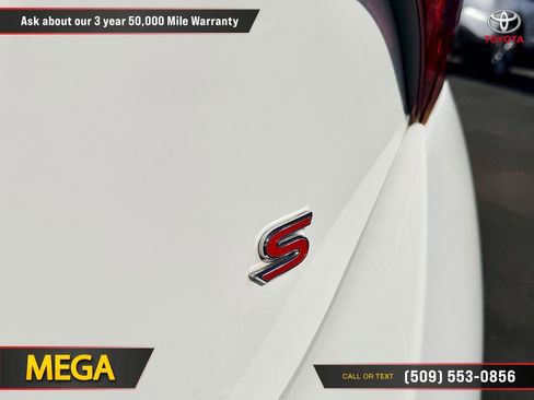 Used 2015 Toyota Corolla S image 25