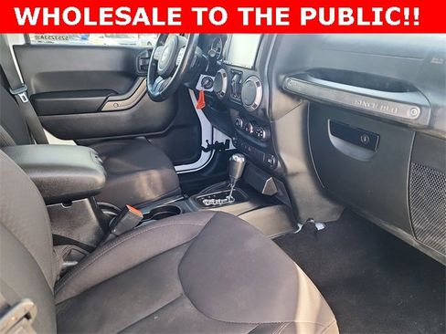 Used 2015 Jeep Wrangler Unlimited Sport w/ Quick Order Package 24S image 17