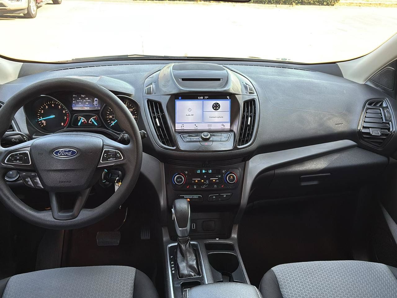 Used 2018 Ford Escape SE w/ SE Sync 3 Package FWD image 23