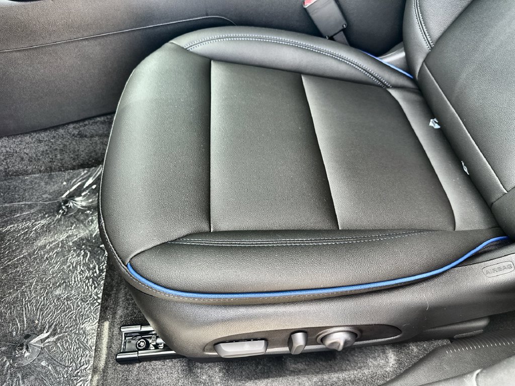 New 2026 Buick Envista Sport Touring w/ Convenience I Package FWD image 25