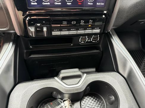 Used 2020 RAM 3500 Laramie image 17