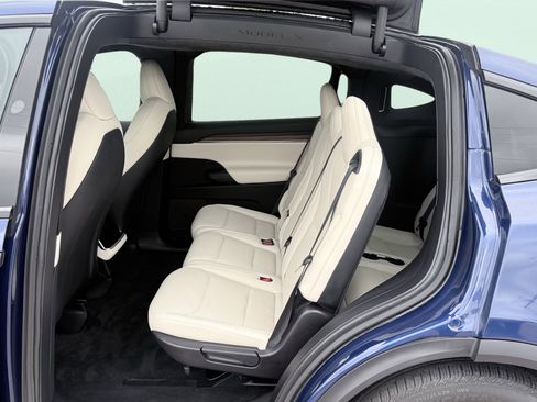 Used 2023 Tesla Model X AWD/4WD image 42