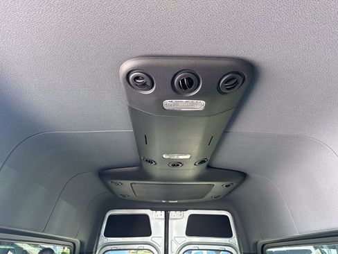 New 2025 Mercedes-Benz Sprinter 2500 image 29