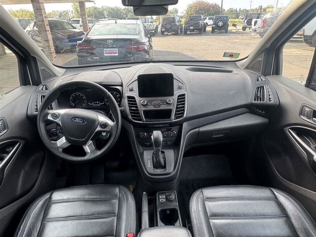 Used 2020 Ford Transit Connect XLT FWD image 4